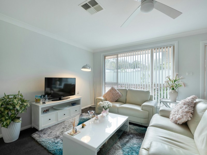 2/16 Starling Street, Warners Bay NSW 2282