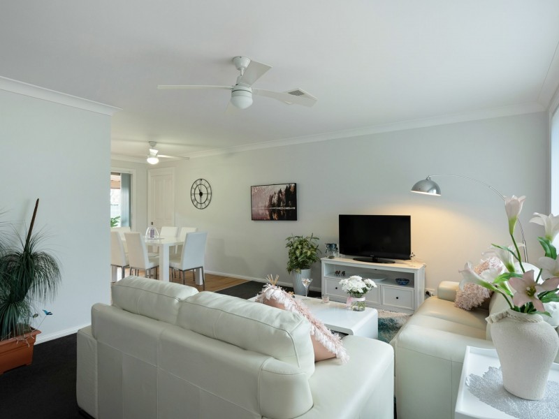 2/16 Starling Street, Warners Bay NSW 2282