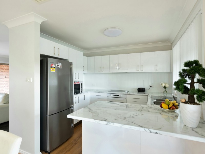 2/16 Starling Street, Warners Bay NSW 2282