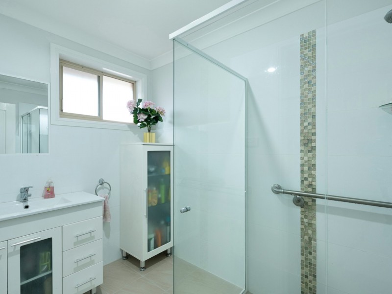 2/16 Starling Street, Warners Bay NSW 2282