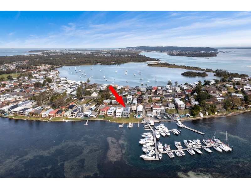 13 Edith Street, Marks Point NSW 2280