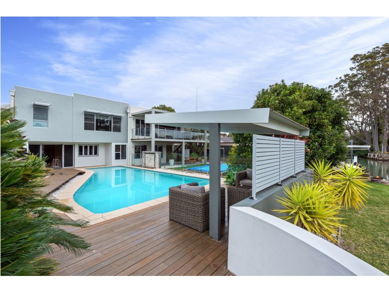 7 Keira Close, Valentine NSW 2280