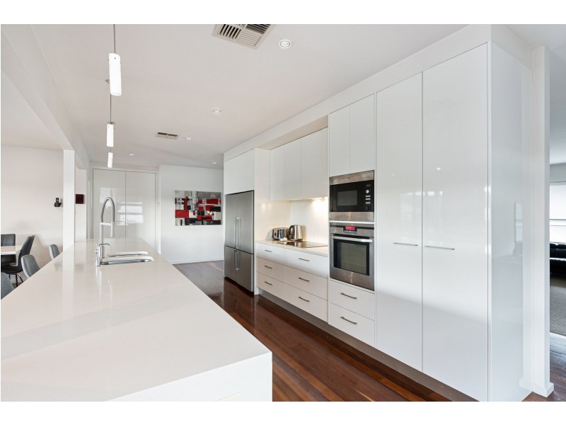 7 Keira Close, Valentine NSW 2280