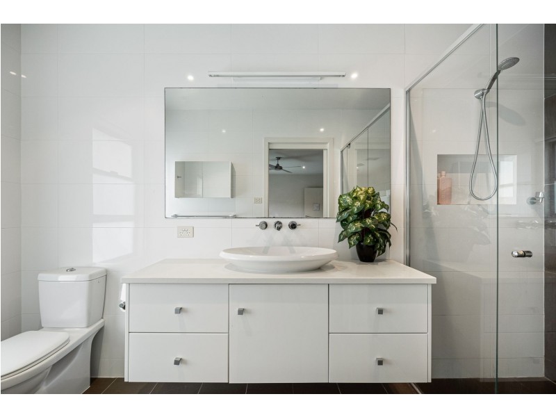 7 Keira Close, Valentine NSW 2280