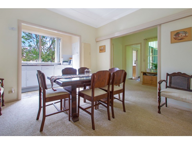 11 Kalaroo Road, Redhead NSW 2290