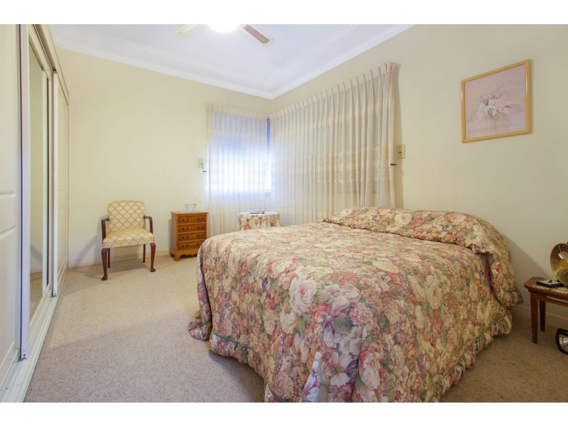 11 Kalaroo Road, Redhead NSW 2290