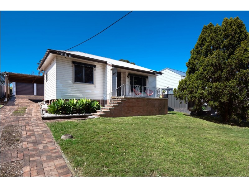 347 Pacific Highway, Belmont North NSW 2280