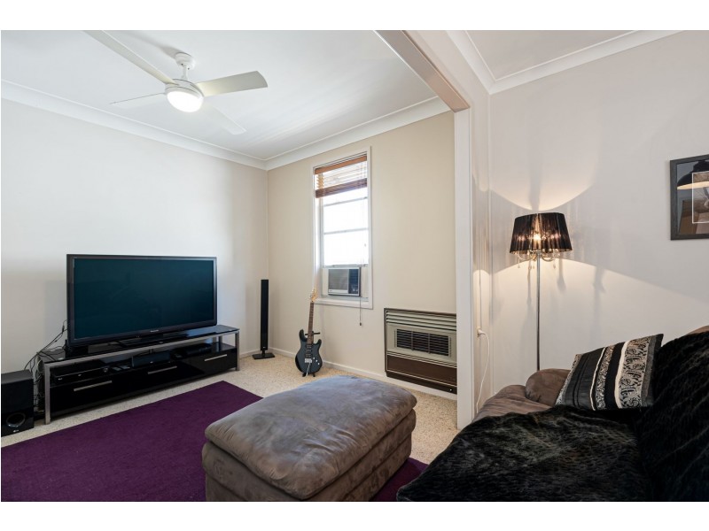 347 Pacific Highway, Belmont North NSW 2280