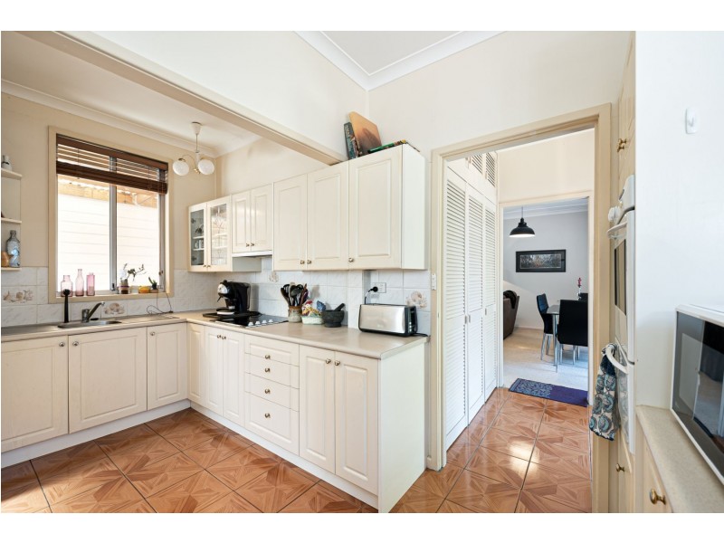 347 Pacific Highway, Belmont North NSW 2280