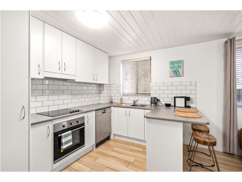 2/22 Kilgour Avenue, Merewether NSW 2291