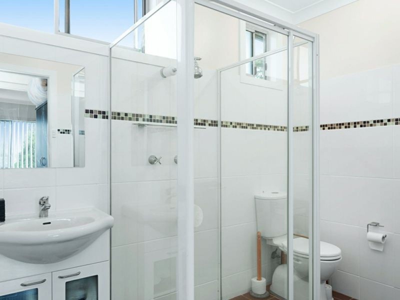 2/24 Haig Street, Belmont NSW 2280