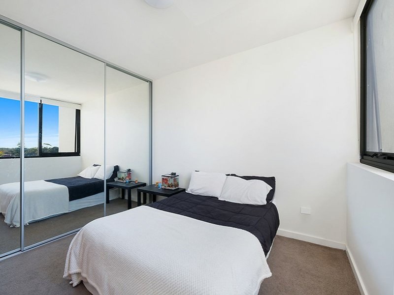 E216/11 Ernest Street, Belmont NSW 2280