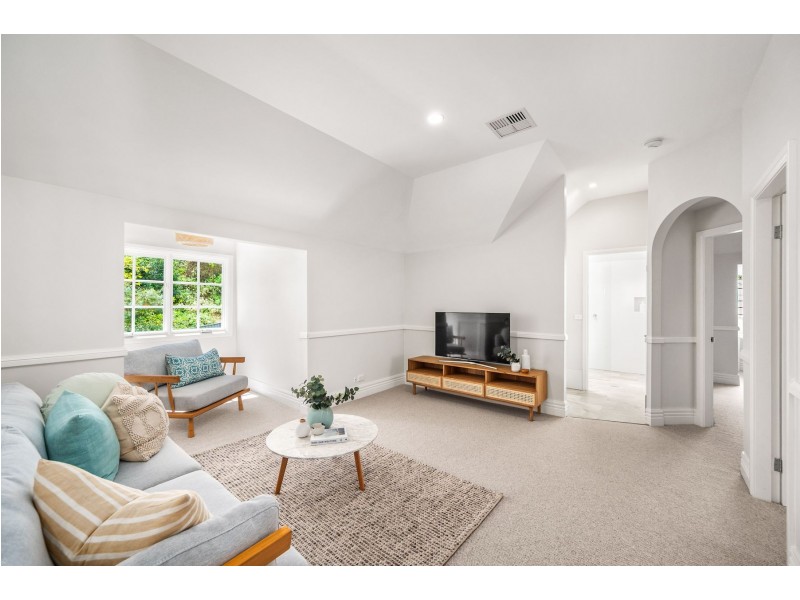 32 The Shores Way, Belmont NSW 2280