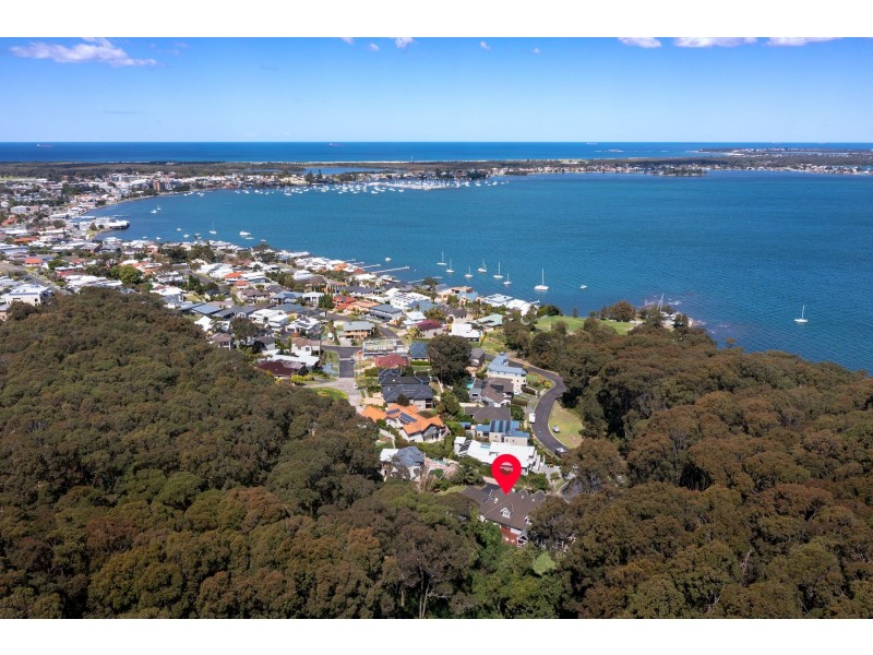 32 The Shores Way, Belmont NSW 2280