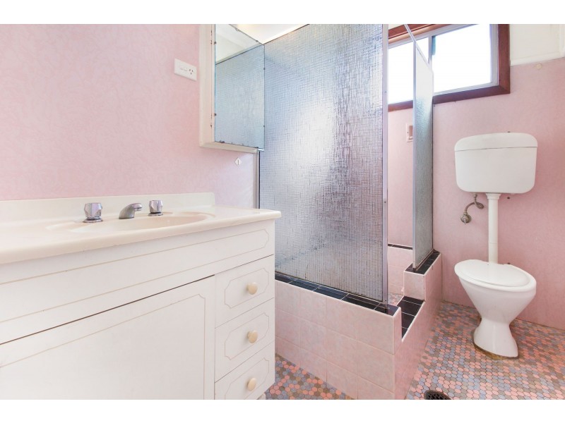 1/8 Monash Street, Belmont NSW 2280