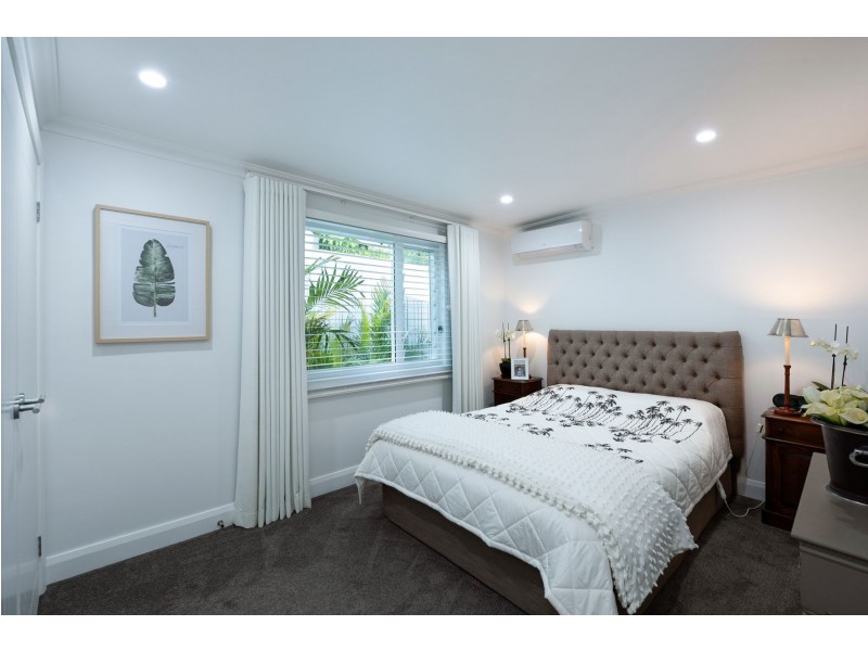 164 Marks Point Road, Marks Point NSW 2280