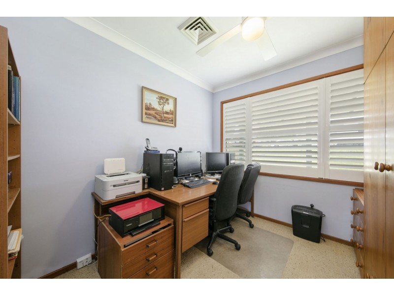 60 Alhambra Avenue, Macquarie Hills NSW 2285