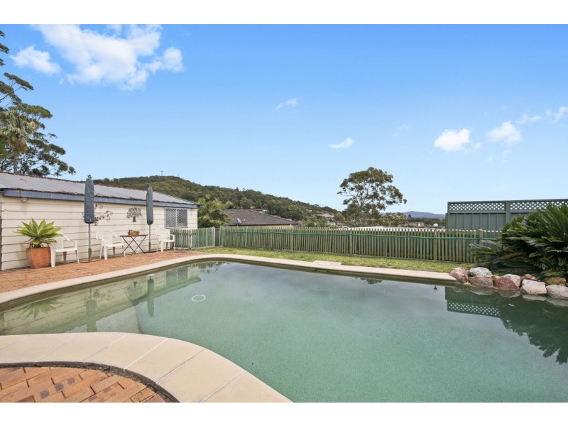 60 Alhambra Avenue, Macquarie Hills NSW 2285