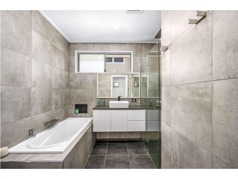 7 Brabham Close, Belmont North NSW 2280