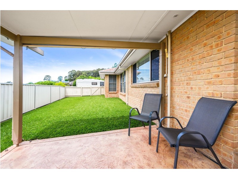 17 Pebble Beach Court, Belmont NSW 2280