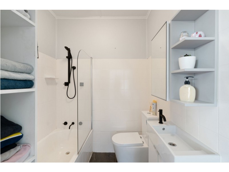 10 Buttaba Avenue, Belmont North NSW 2280