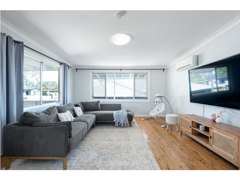 10 Buttaba Avenue, Belmont North NSW 2280