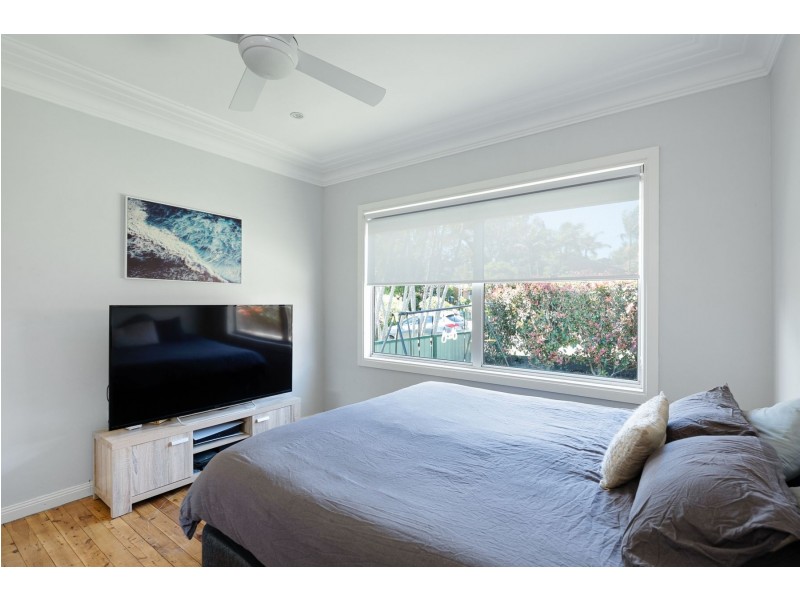 10 Buttaba Avenue, Belmont North NSW 2280
