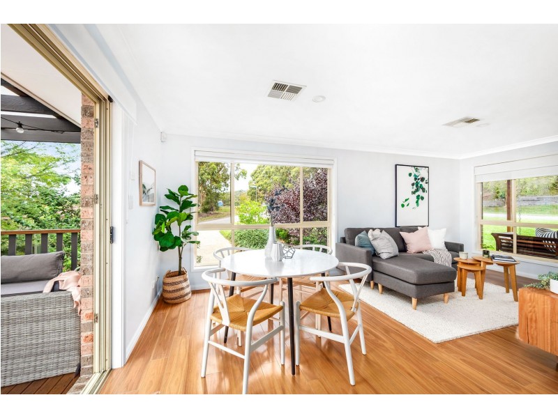 52 McElwee Drive, Tingira Heights NSW 2290