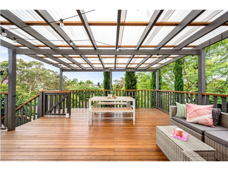 52 McElwee Drive, Tingira Heights NSW 2290