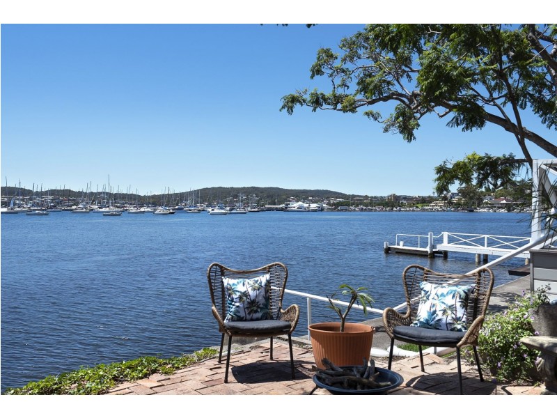 20 Bellevue Road, Belmont NSW 2280