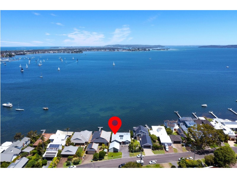 116 Ross Street, Belmont NSW 2280