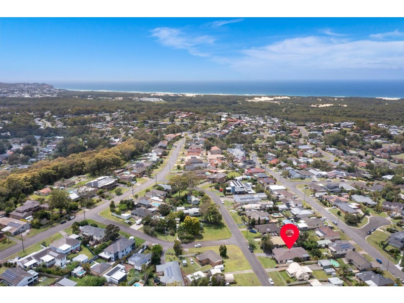 34 Arlington Street, Belmont North NSW 2280