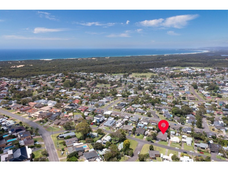 34 Arlington Street, Belmont North NSW 2280