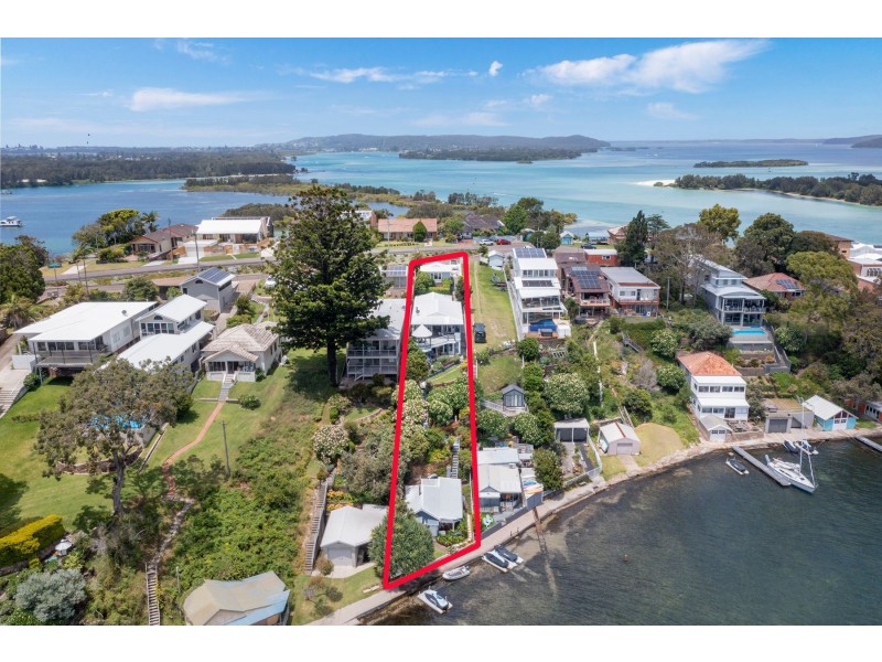 151 Marks Point Road, Marks Point NSW 2280