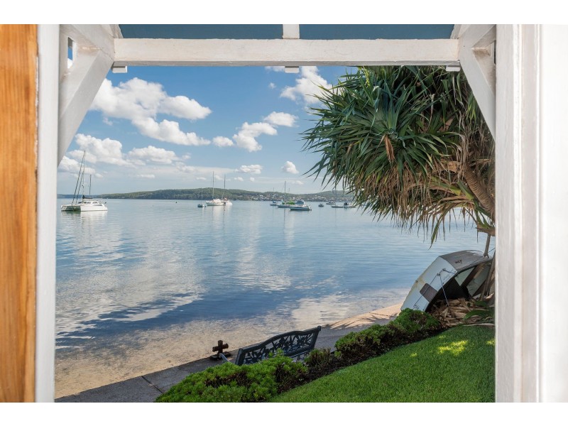 151 Marks Point Road, Marks Point NSW 2280