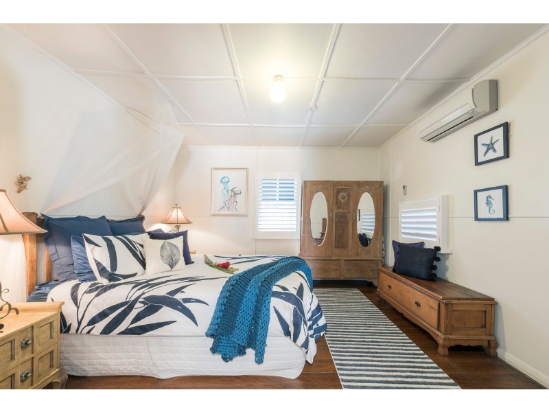 151 Marks Point Road, Marks Point NSW 2280