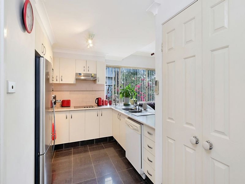 2/85 Ross Street, Belmont NSW 2280