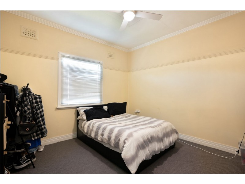 16 Marks Street, Belmont NSW 2280