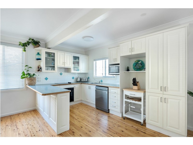 40 Bell Street, Belmont North NSW 2280