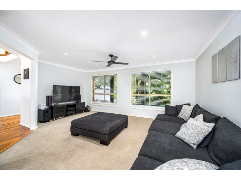 73 Crown Street, Belmont NSW 2280