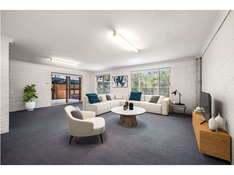 73 Crown Street, Belmont NSW 2280
