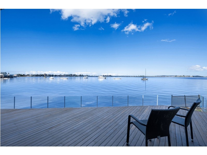 98 Ross Street, Belmont NSW 2280