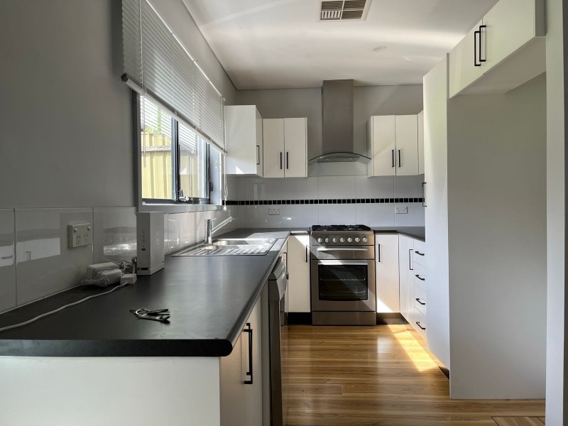 30 Thomas Street, Cardiff NSW 2285
