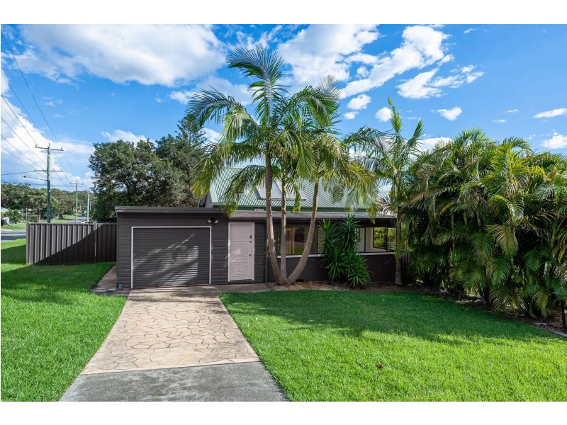 2 Hunter Road, Nords Wharf NSW 2281