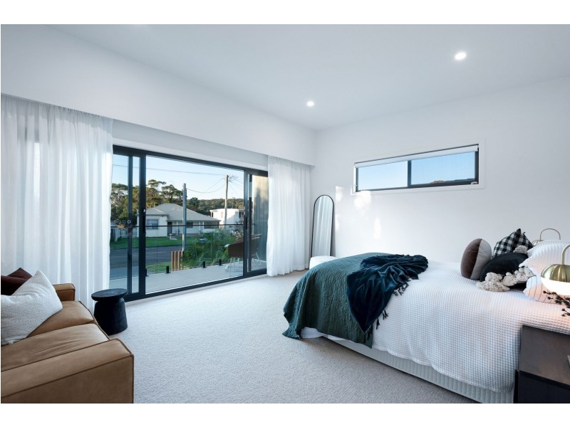 34 Crown Street, Belmont NSW 2280