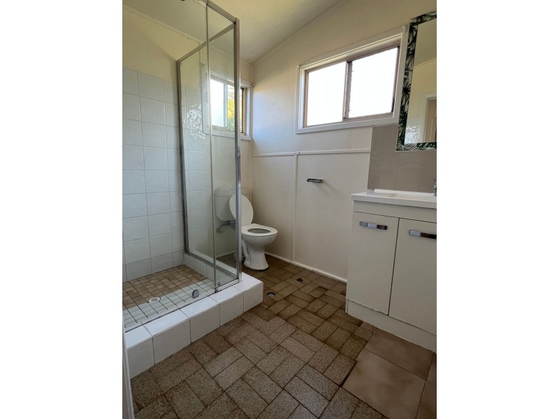 34 Lakeside Drive, Swansea NSW 2281