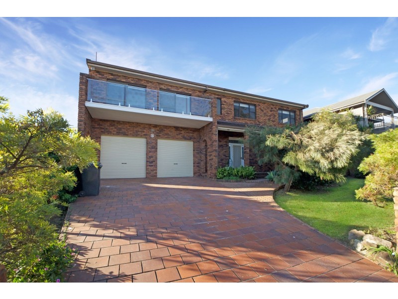 67 Cowlishaw Street, Redhead NSW 2290