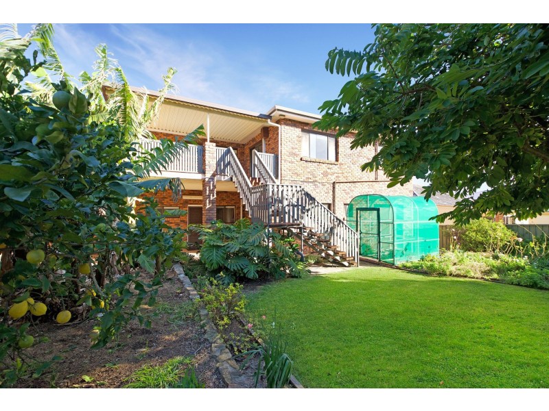 67 Cowlishaw Street, Redhead NSW 2290