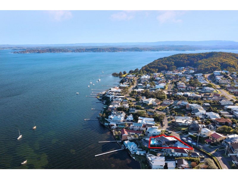 88 Ross Street, Belmont NSW 2280