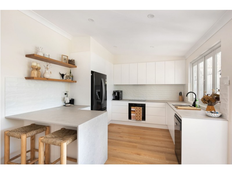 13 Merleview Street, Belmont NSW 2280